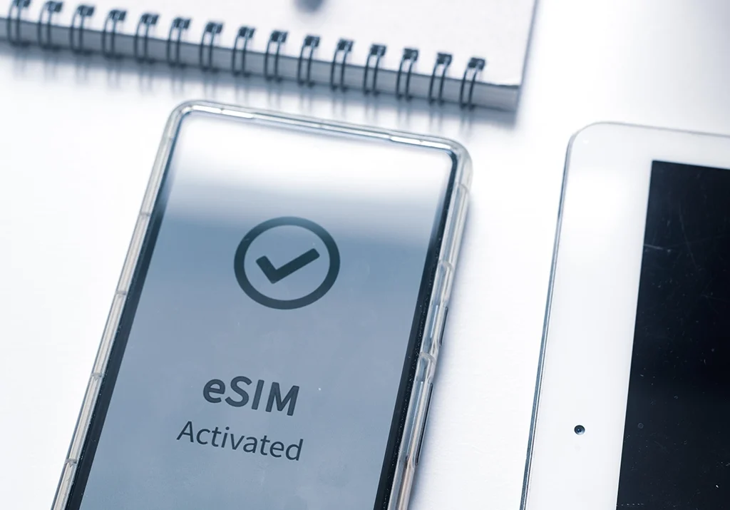 how does esim work