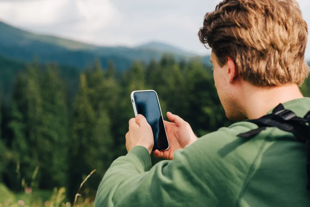 Smart ways to stay connected without worrying about data limits